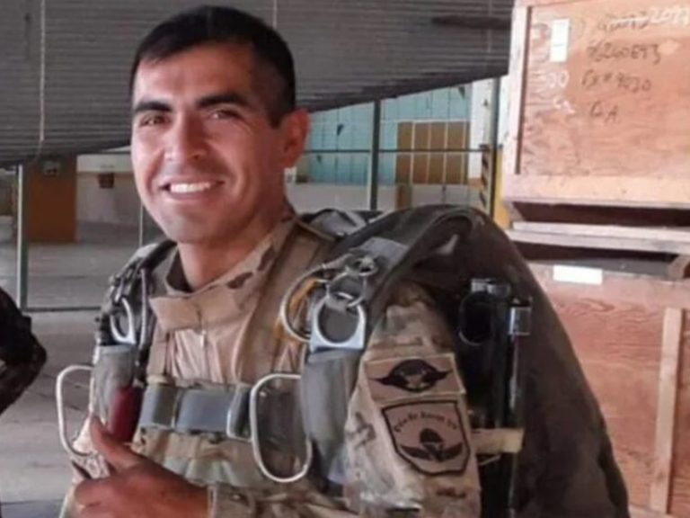 The crude testimony of the family of the sergeant who died when his parachute did not open: “We still cannot understand it”